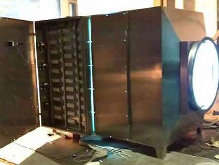 點擊查看詳細信息<br>標題：光解催化氧化設備 閱讀次數：2865